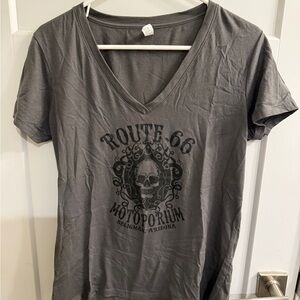 Route 66 motoporium Arizona Gray V-Neck Graphic Tee